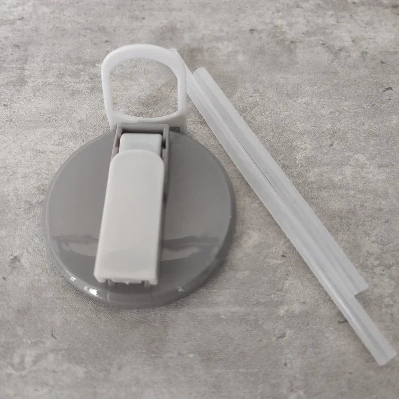 Portable Soda Can Lid and Silicone Straw